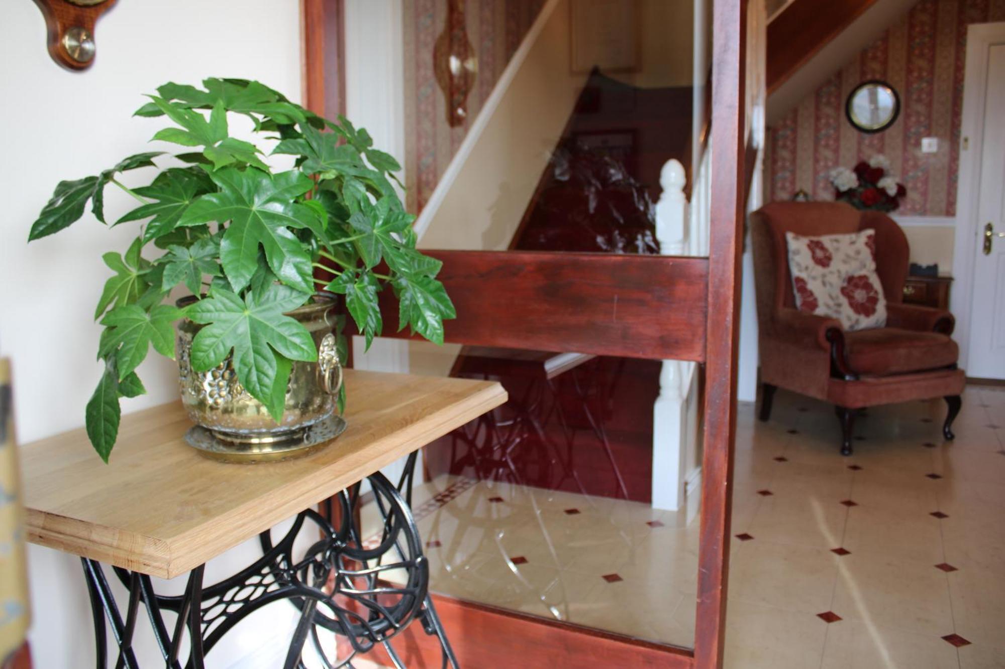 Bed and Breakfast Carnalbanagh House Портстьюарт Экстерьер фото