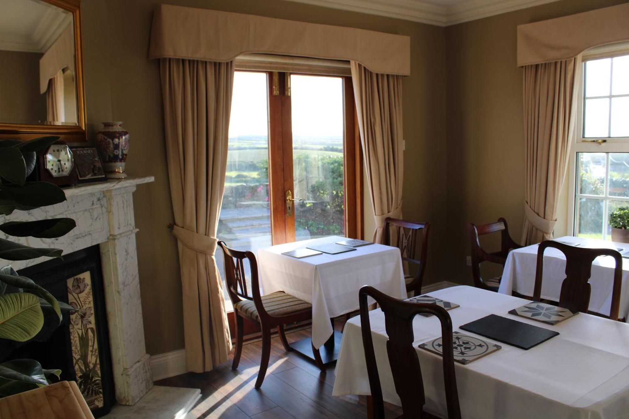 Bed and Breakfast Carnalbanagh House Портстьюарт Экстерьер фото
